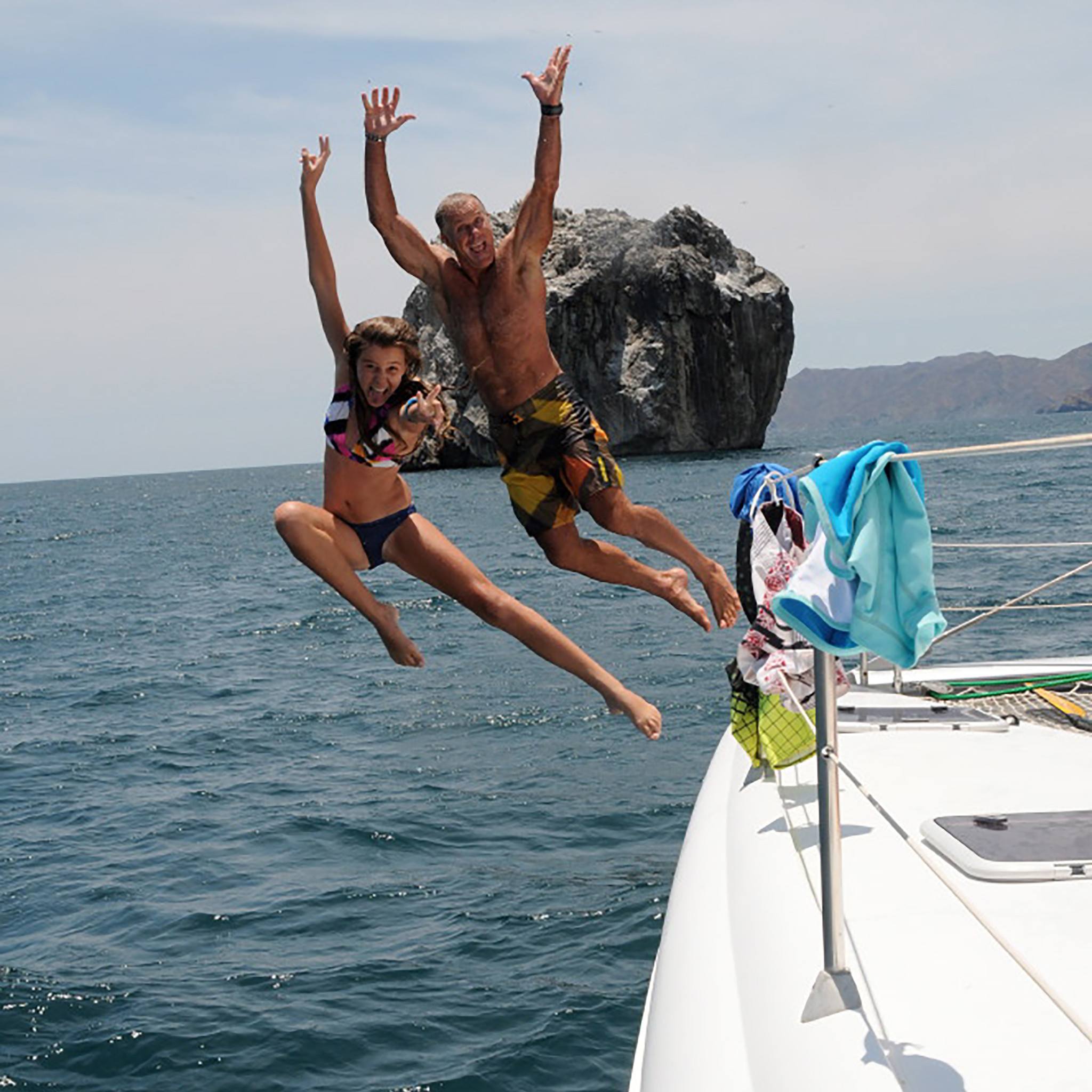 Destination<br>Tamarindo<br>Costa Rica - PLAYGROUNDS Costa Rica Yacht Rental, Luxury Ocean Adventures